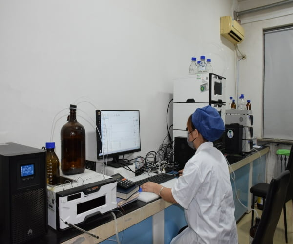 Sterile injection filling line
